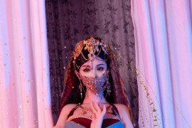 [秀人网] 2024.12.12 NO.9585 不吃冰淇淋 芭比娃娃[90P/983MB]