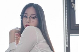 Pia_Model 超清美图图集[58套][持续更新]