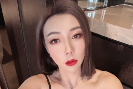 【微-密】果儿Victoria-黑丝吊带[14P1V-434M]