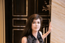 [秀人网] 2024.07.22 NO.8893 璃月 黑色旗袍[73P/702MB]