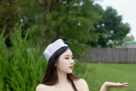 [秀人网] 2024.11.29 NO.9527 诗诗kiki 黑色短裙[79P/762MB]