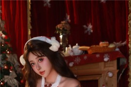 奈汐酱nice 麋鹿带礼物来啦[112P4V-1.91G]