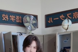 【微密】可可西yyy-校园课堂老师太性感[29P8V-189MB]