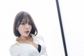 [秀人网] 2024.08.02 NO.8963 徐莉芝Booty 白色连衣短裙[88P/725MB]