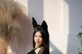 [秀人网] 2023.10.18 No.7527 利世黑色喵咪[46P/436MB]