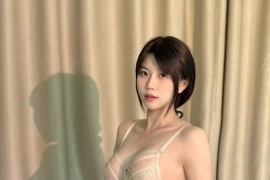 【微-密】鱼神-性感白色蕾丝+白色半腿丝袜 [16P-147M]