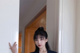 [秀人网] 2024.10.10 NO.9263 陆萱萱 黑色OL服[81P/691MB]