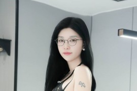 [秀人网] 2024.12.23 NO.9639 雅茹老师 黑色西服[82P/635MB]