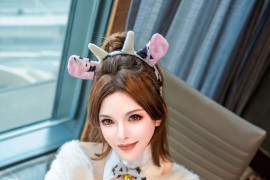 [秀人网] 2024.04.18 NO.8411 伊丽莎有点白 妩媚妖娆[63P/569MB]