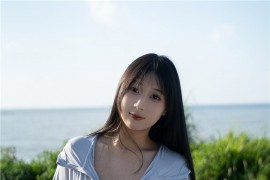 浅安安 超清美图图集[28套][持续更新]