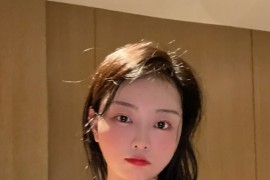 【微-密】左公子-红色玫瑰[16P-35M]