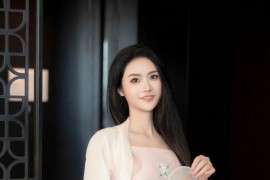 [秀人网] 2024.12.03 NO.9542 方子萱 粉色古装服[78P/601MB]