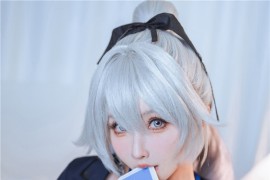 rioko凉凉子 布洛妮娅OL 大鸭鸭 [50P12V-896MB]