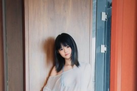 [秀人网] 2025.08.15 NO.10651 小泠 蓝色比基尼[81P/773MB]