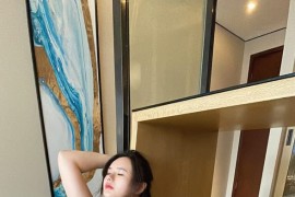 【微密】水蜜桃米米-酒店情趣 [28P1V-225M]