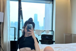 【微-密】黎允熙-黑粉瑜伽[22P-158M]