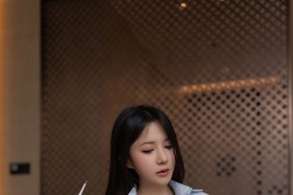 [秀人网] 2024.04.12 NO.8387 鱼子酱Fish 黑色短裙[81P/702MB]