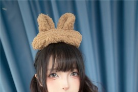 神楽坂真冬 白丝小熊[75P2V-356M]