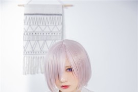 洛璃 LoLiSAMA 玛修·基列莱特 开胸毛衣 [25P-191MB]