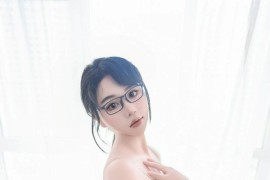 [秀人网] 2025.07.10 NO.10530 汐汐爱吃草莓 新学校新生活[85P/725MB]