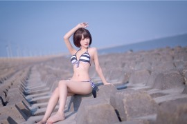 Shika小鹿鹿 加藤惠 泳装 [17P-114MB]