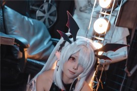 三無人型 蔚蓝档案 银镜伊织 [53P-258M]