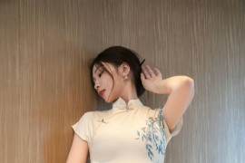 [秀人网] 2025.07.31 NO.10605 刘婷婷 浅色旗袍[73P/682MB]