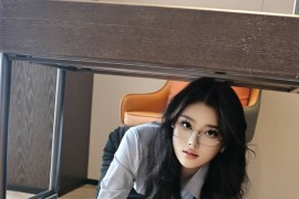 [秀人网] 2025.08.21 NO.10674 糯梨子 OL服饰[61P/663MB]