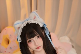 神楽坂真冬 战袍小猫[75P2V-681M]