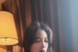 【微-密】可可西yyy-漏胸白短裙[21P8V-486M]