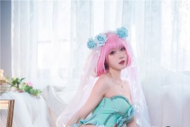 阿包也是兔娘 梦梦 婚纱内衣 [33P-573MB]