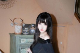 [秀人网] 2024.11.11 NO.9423 小兔纯纯 黑色皮靴[69P/778MB]