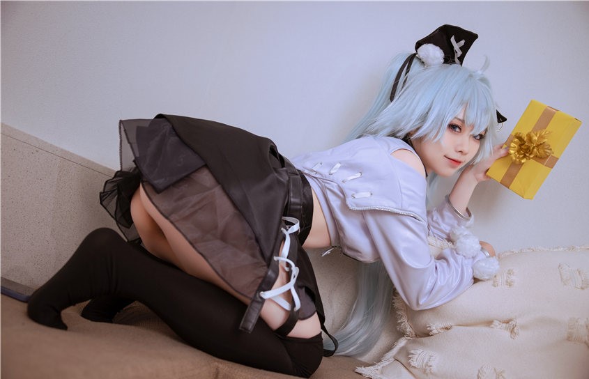 G44不会受伤 芙洛伦白情 [20P-332MB] 第2张