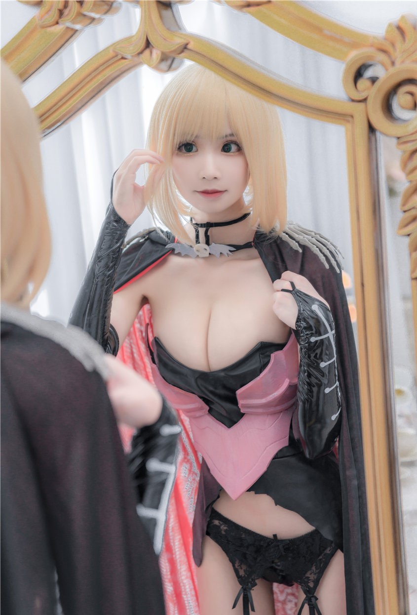 爱老师 祸原死死美 [12P-142MB] 第1张