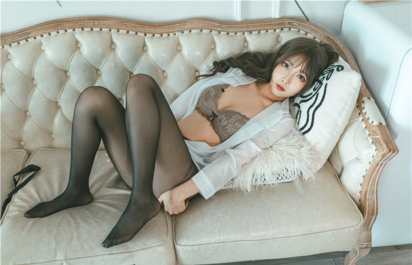 杏仁曲奇 OL额外时间[61P-315MB] 第1张