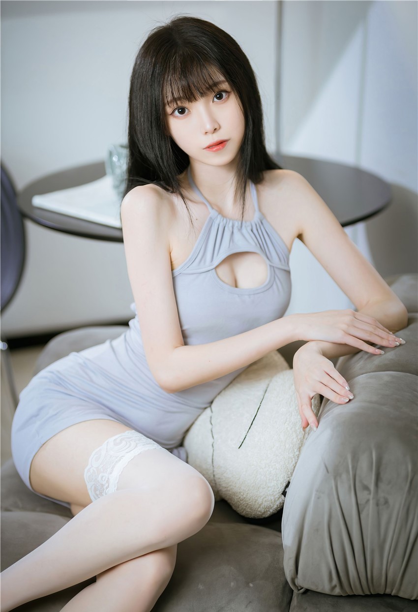 许岚LAN 白丝蓝裙[32P-154MB] 第4张