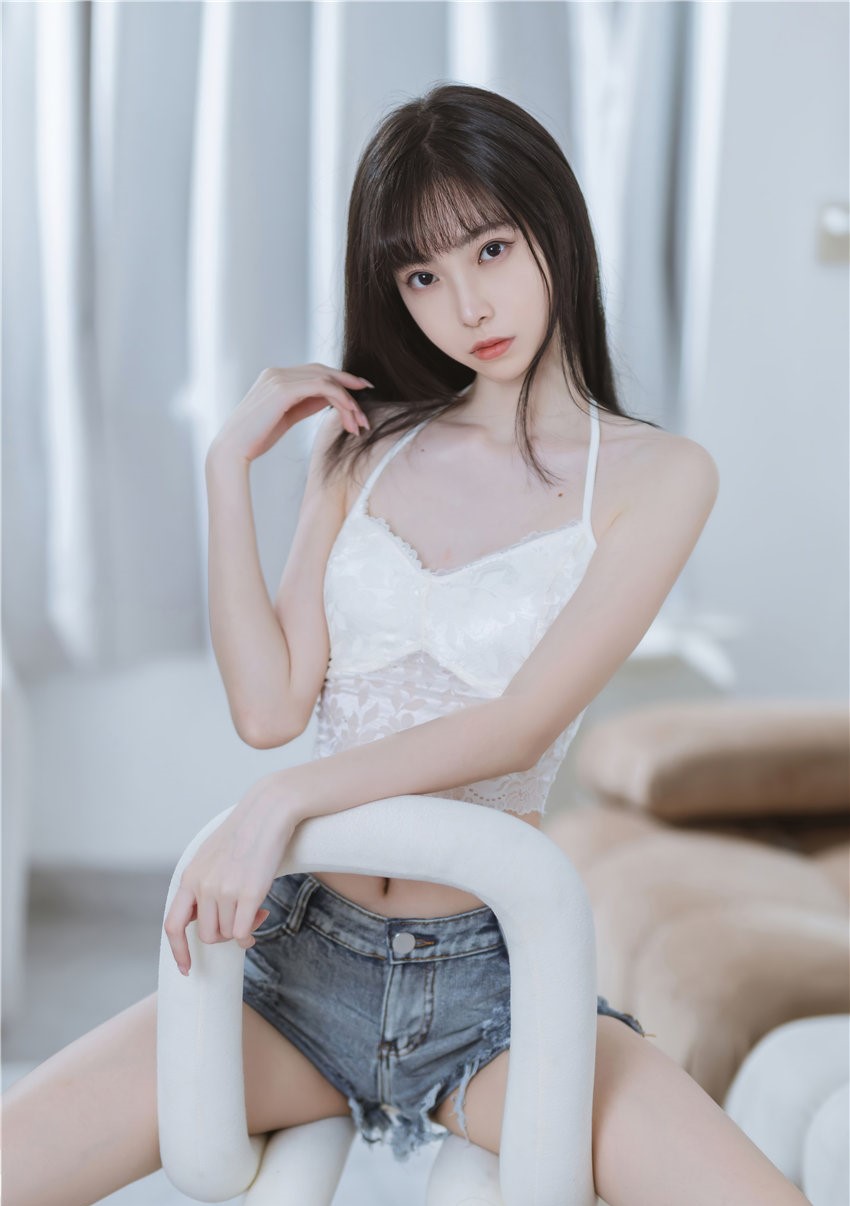 许岚LAN 纯欲吊带[40P-209MB] 第4张