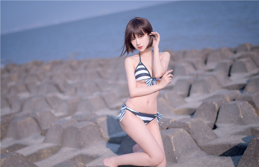 Shika小鹿鹿 加藤惠 泳装 [17P-114MB] 第2张