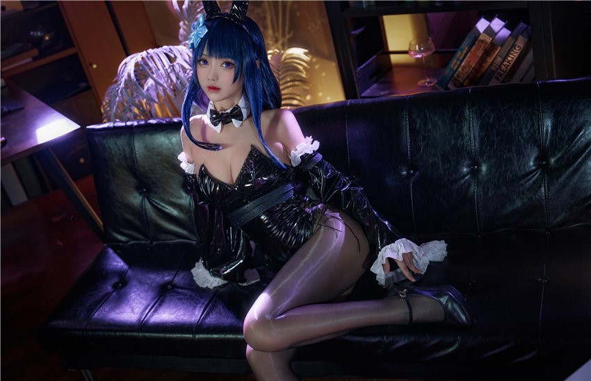 大大卷卷小卷 原神雷电将军 兔女郎[17P-135MB] 第1张