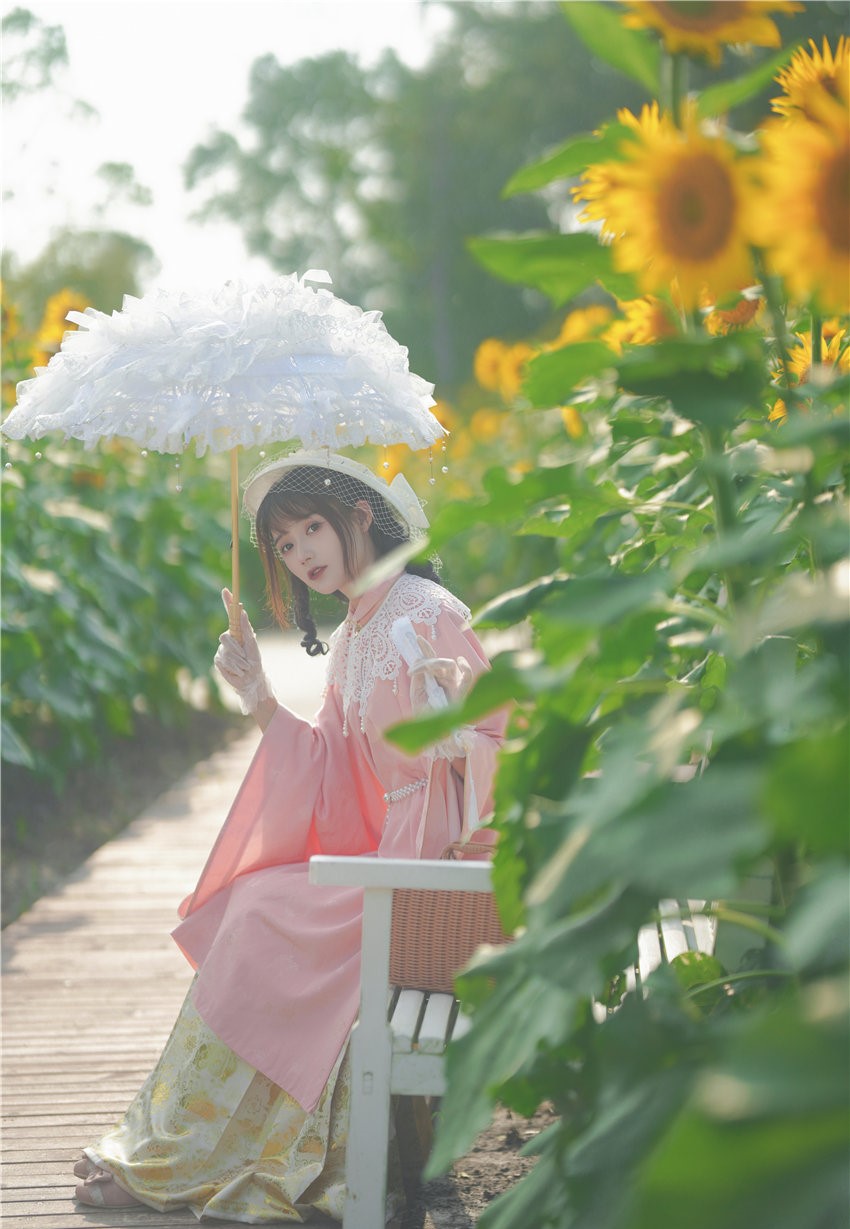 兔子Zzz不吃胡萝卜 向日葵的回忆 [22P-288MB] 第4张