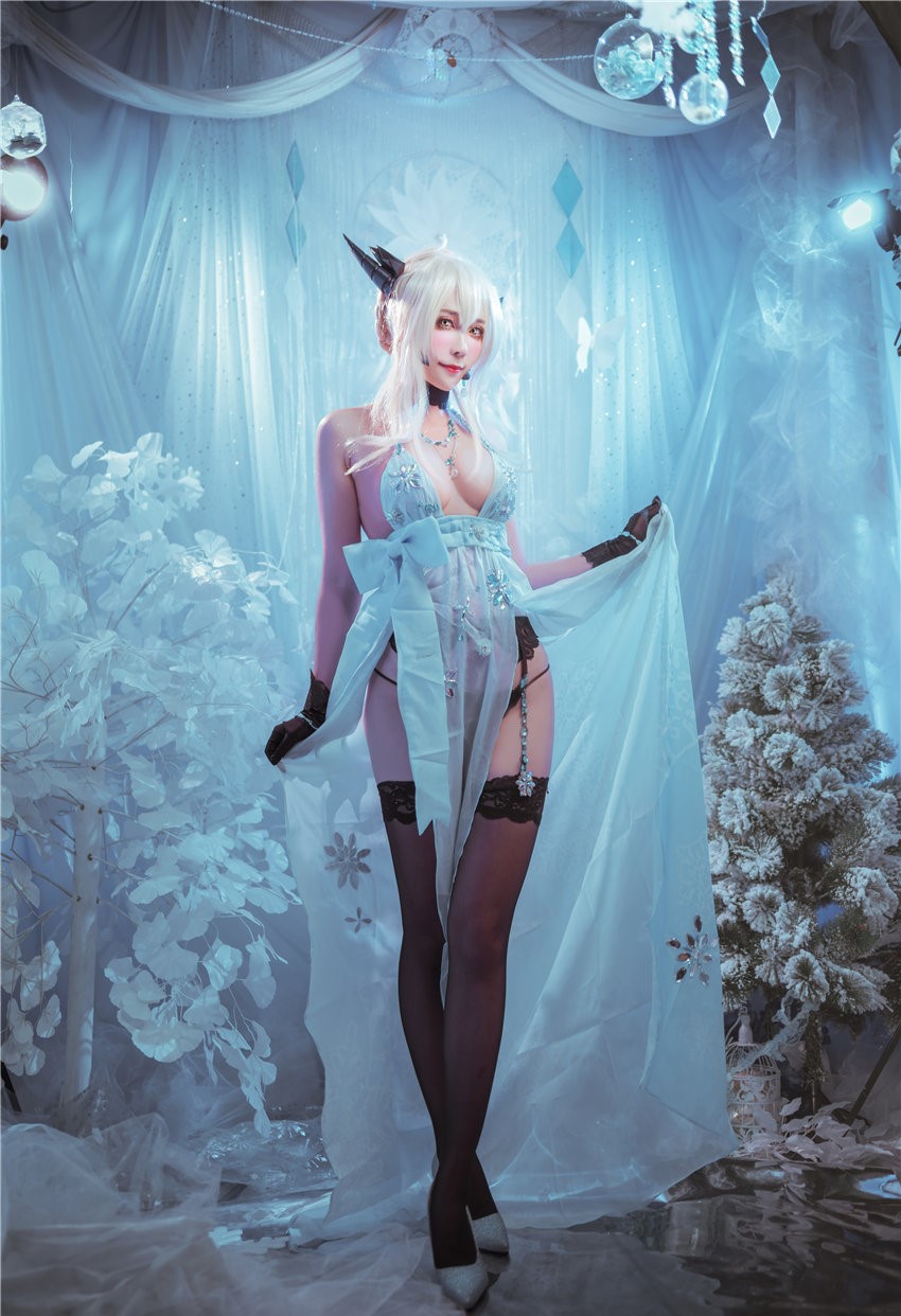 Sakiiii翎柒 黑枪呆 [12P-72MB] 第3张