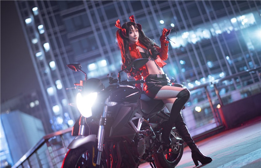 Sakiiii翎柒 机车凛 [9P-76MB] 第2张