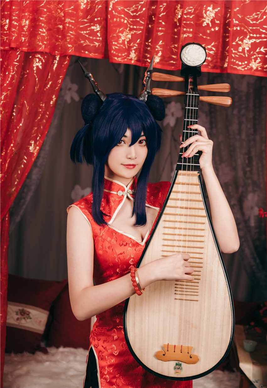 许枳 陈的红色旗袍 [26P-283MB] 第3张