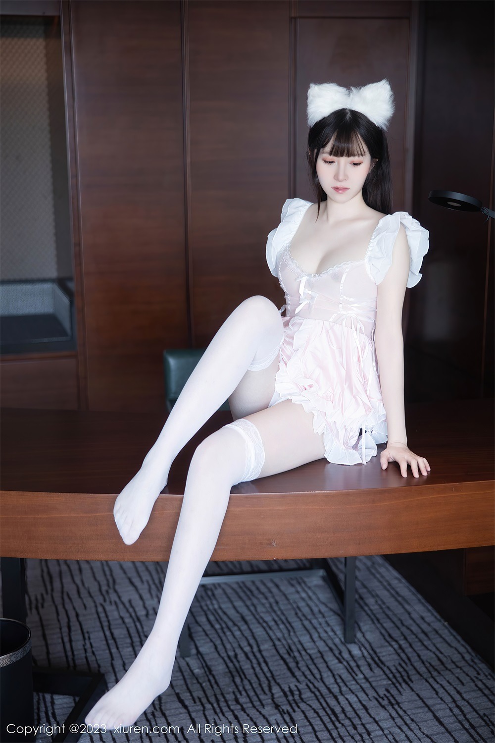 [秀人网] 2023.11.02 No.7602 林悠悠白色丝袜 [81P/782MB] 第2张