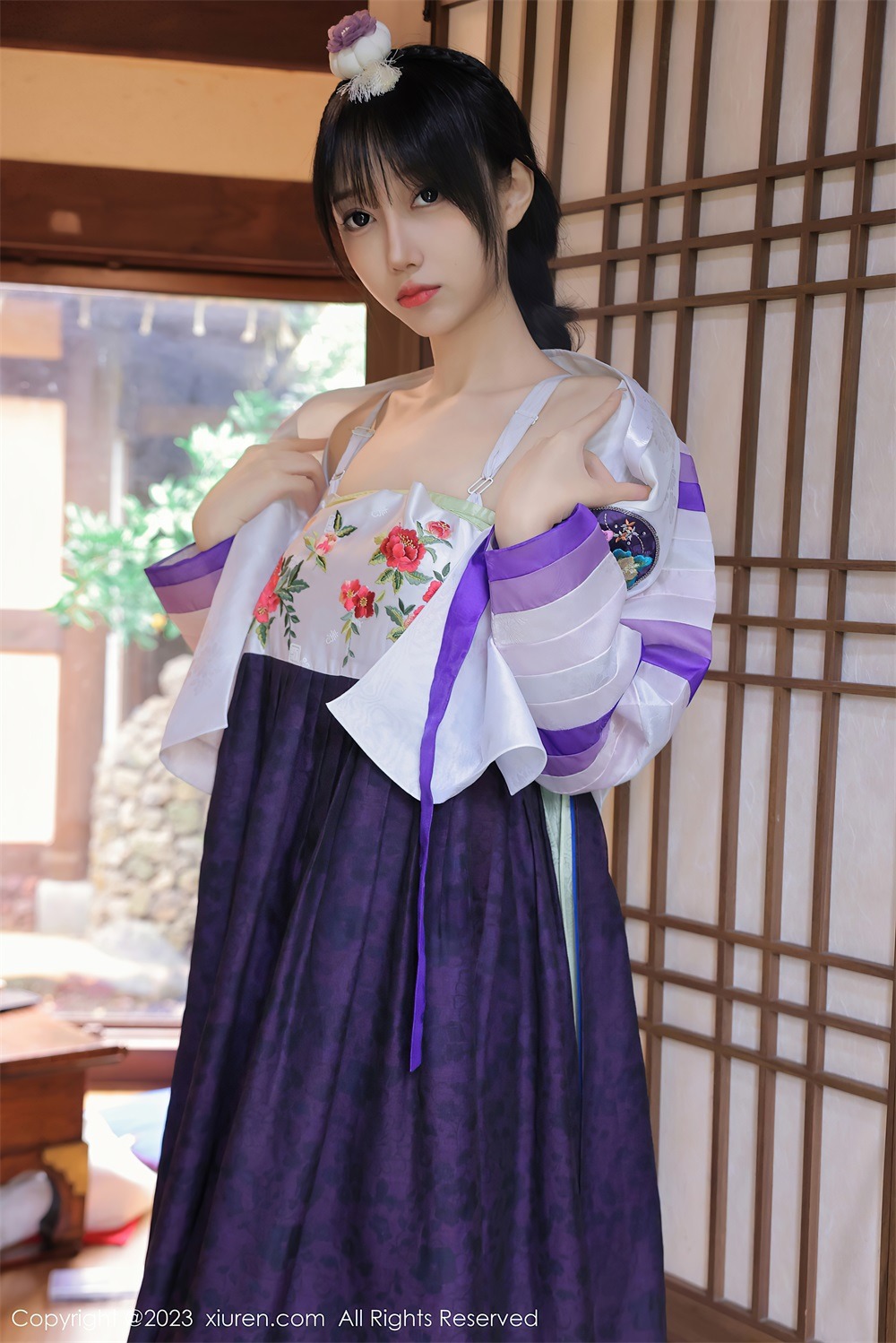 [秀人网] 2023.11.17 No.7677 玥儿玥er大长今服[67P/709MB] 第1张