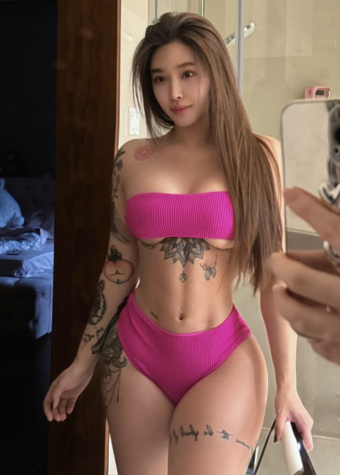 【微-密】宋昱欣-玫瑰女人[9P1V-31M] 第2张