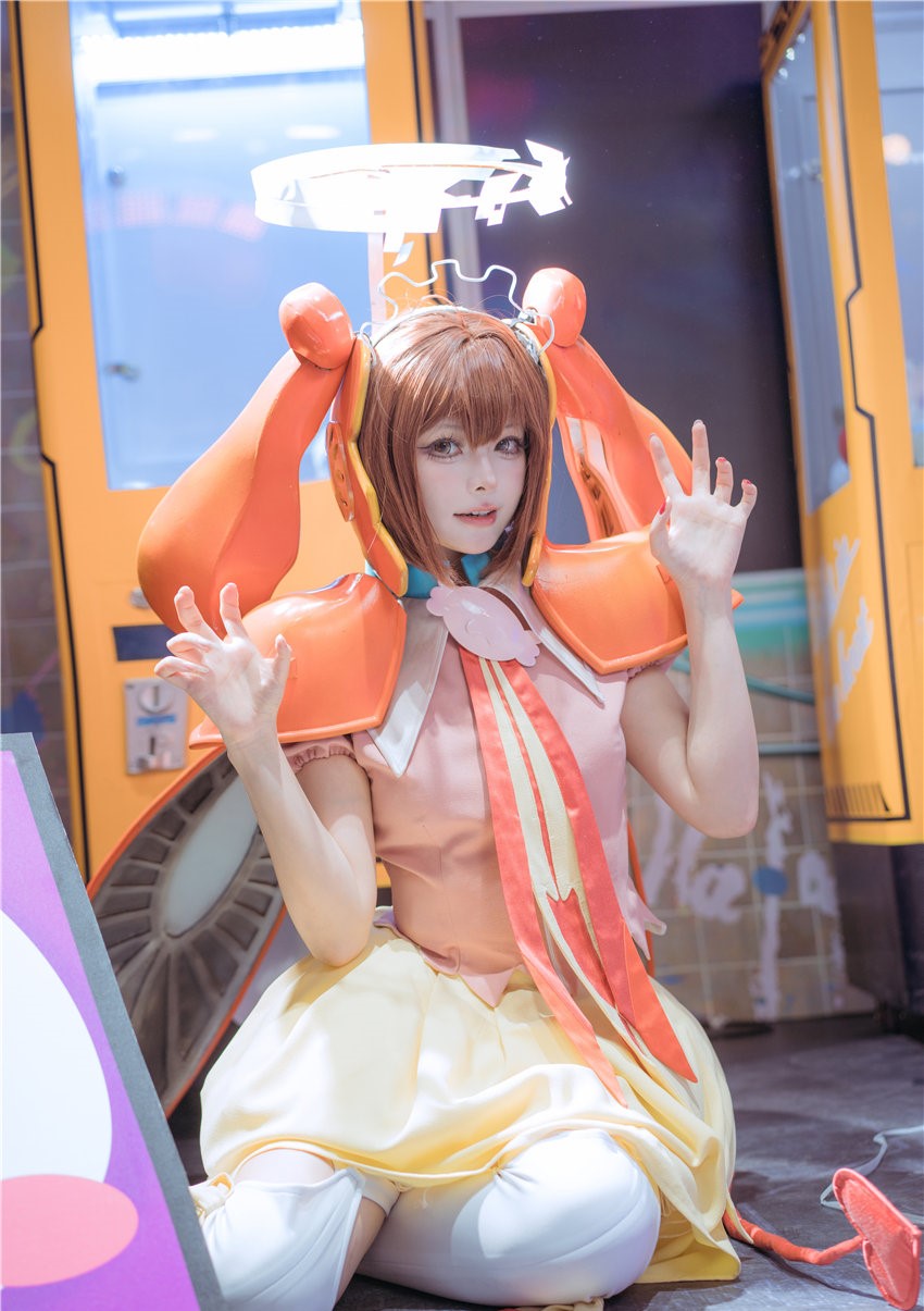 w百合欧皇子w 无暗英雄 小呆 [20P-128MB] 第3张