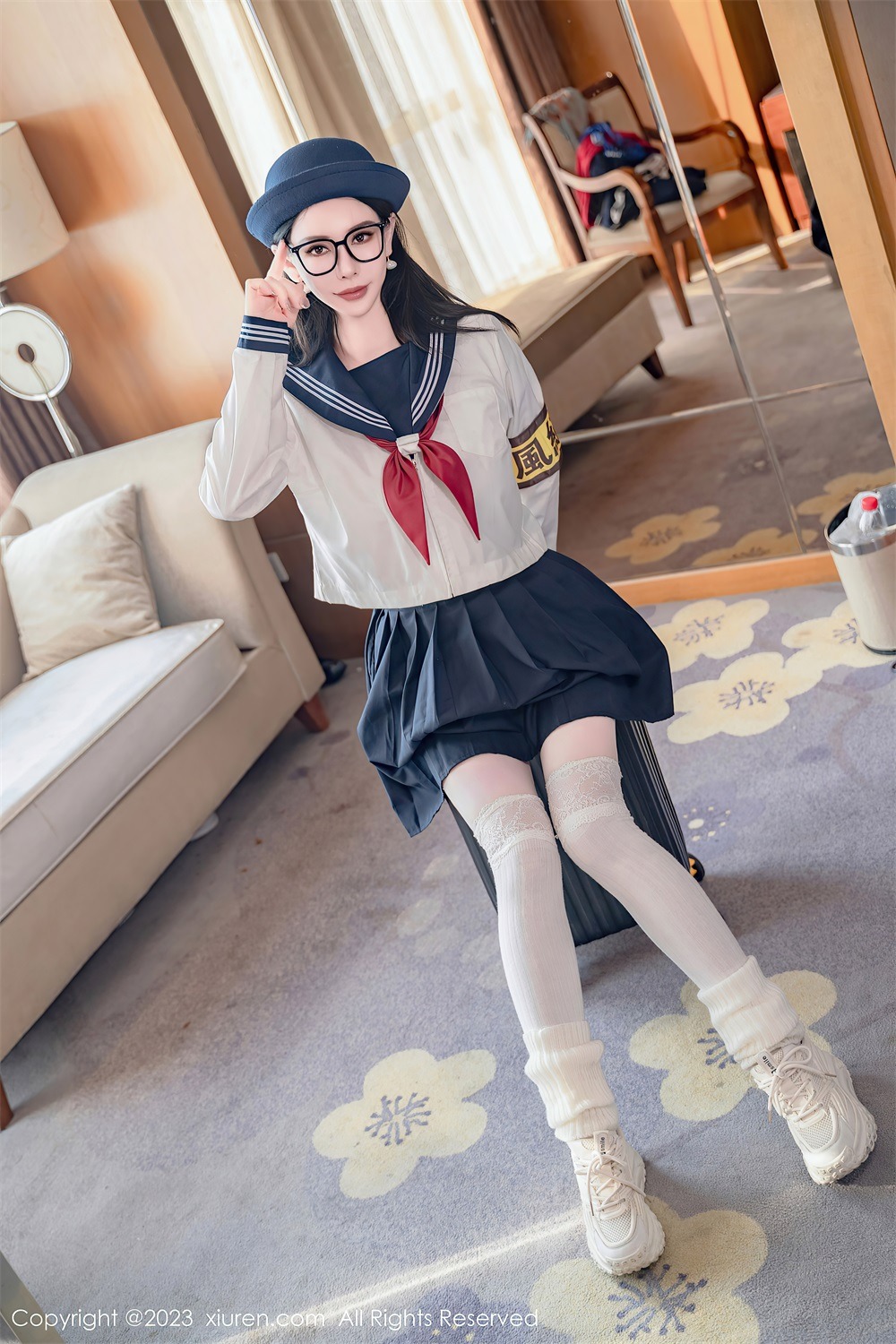 [秀人网] 2023.12.21 No.7839 悦悦姐 首套写真[76P/738MB] 第1张