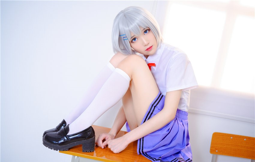 Tomoyo酱 鸢一折纸 校服 [12P-61MB] 第2张