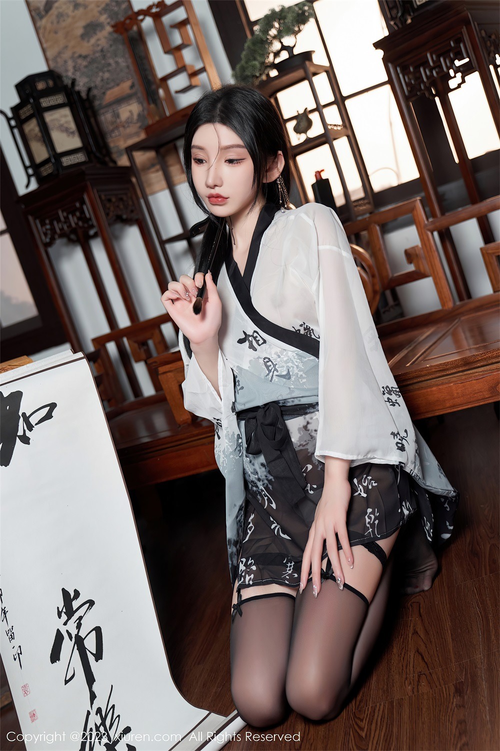 [秀人网] 2023.12.29 No.7891 周于希Sally 与君把酒迎元旦[91P/929MB] 第1张